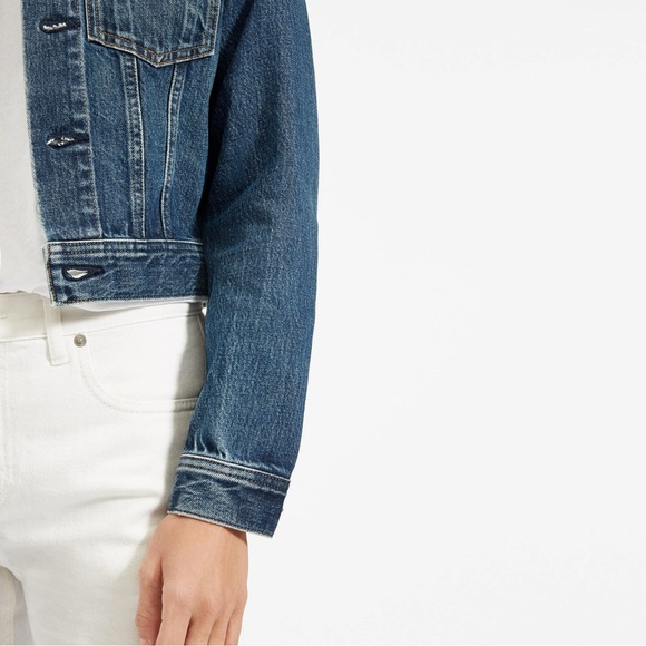Everlane - The Shrunken Denim Jacket - Picture 4 of 6